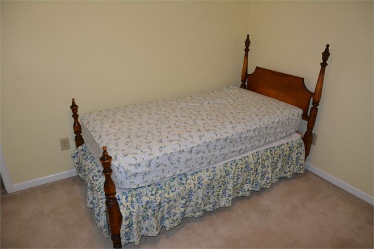 Vintage Wooden Twin Bed