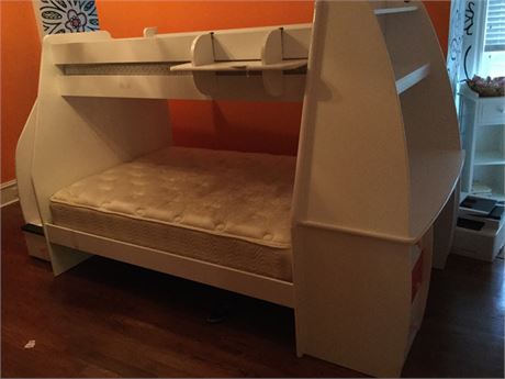 Modern Bunk Bed with Desk