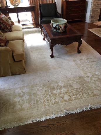 Safavids -Oushak pattern oriental carpet