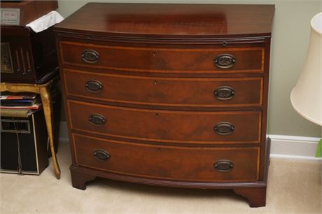 Mahogany 4-Drawer Bow Front Bachelor's Chest