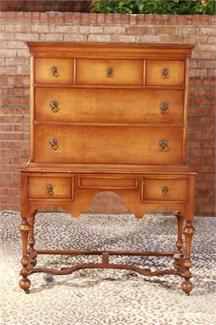 W&M Style Chest On Stand