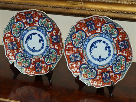 Pair Chinese Porcelain Plates