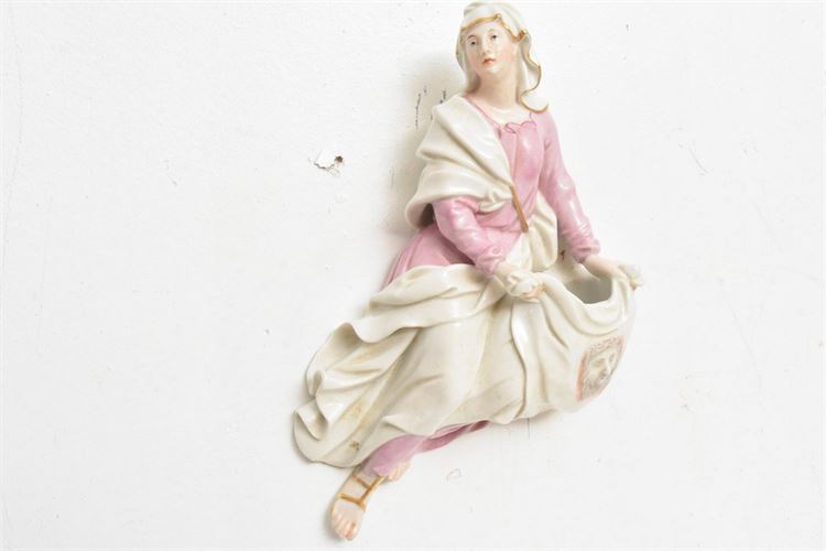 AUGARTEN Wien Porcelain Figurine Depicting a Seated Woman