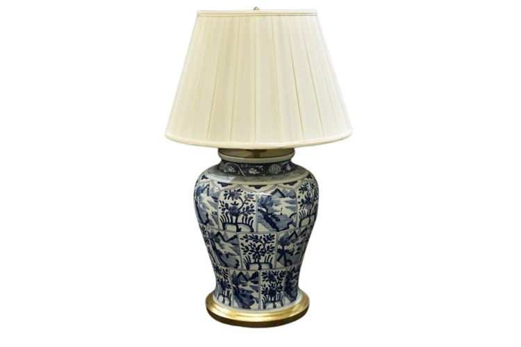Blue and White Chinese Porcelain Ginger Jar Table Lamp With Shade
