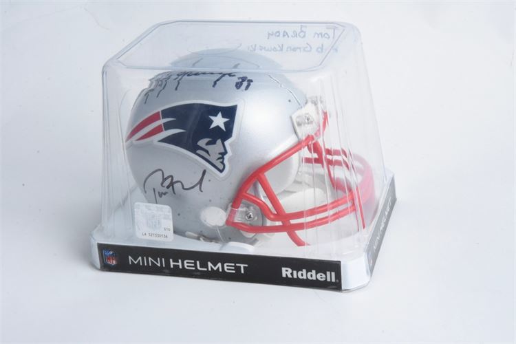 Tom Brady / Rob Gronkowski mini helmet. Pinpoint Cert
