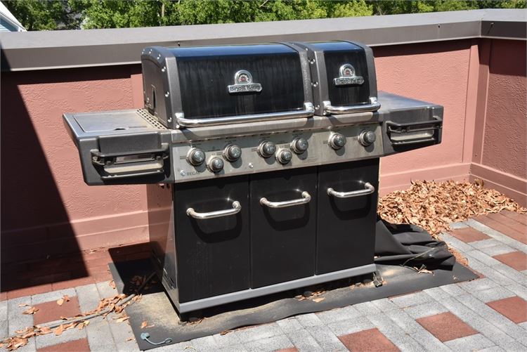 Broil King Regal XL Pro Natural Gas grill w/ Cover