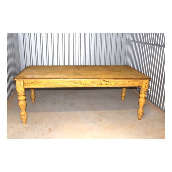 French Country Style Dining Table with Baluster Legs, 82" L