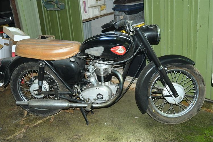 Vintage BSA Motorcycles  (engine frozen  can not be forced to turn)