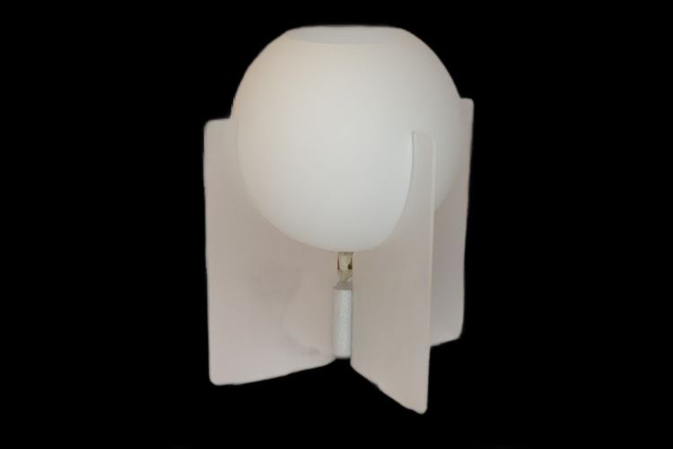 OPUS Table Lamp