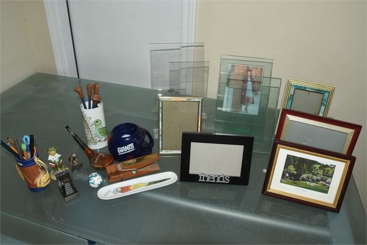 Group Picture Frames and Desktop Items