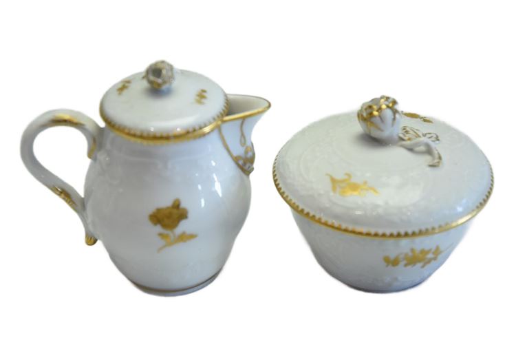 Meissen Porcelain Gold and White Teapot and Lidded Box