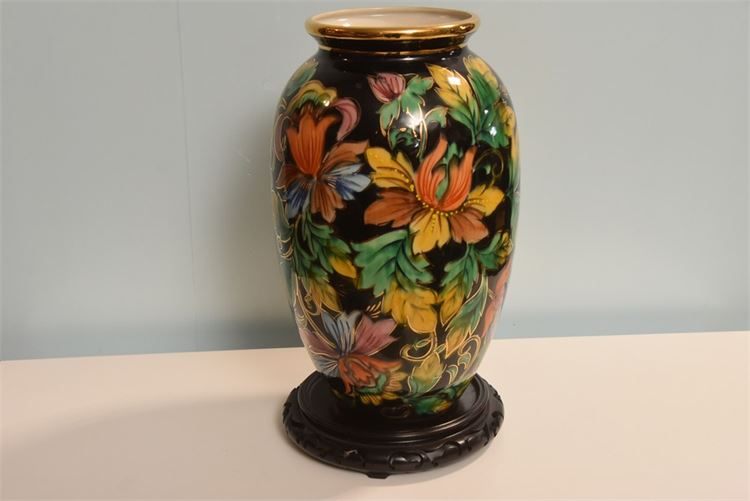 Floral Pattern Vase