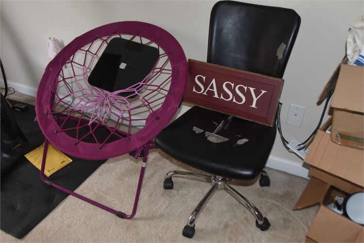 Bungee Folding Dish Chair Desk Chair and Sassy Wall Sign