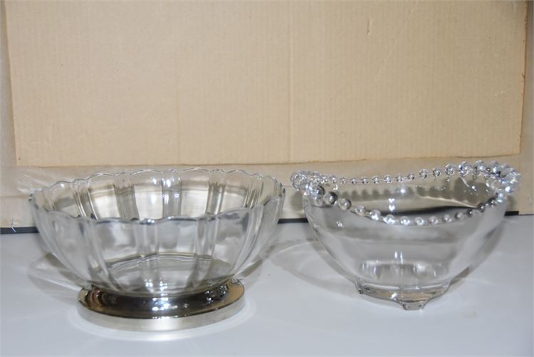 Arcoroc France /Clear Glass Fruit serving Bowl Wavy Rim 30 Chrome Bottom