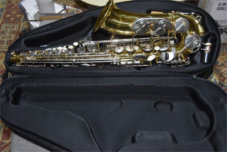 Brog Saxophone With Case