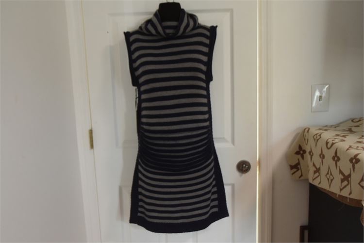 YOKI Size XL Striped Dress
