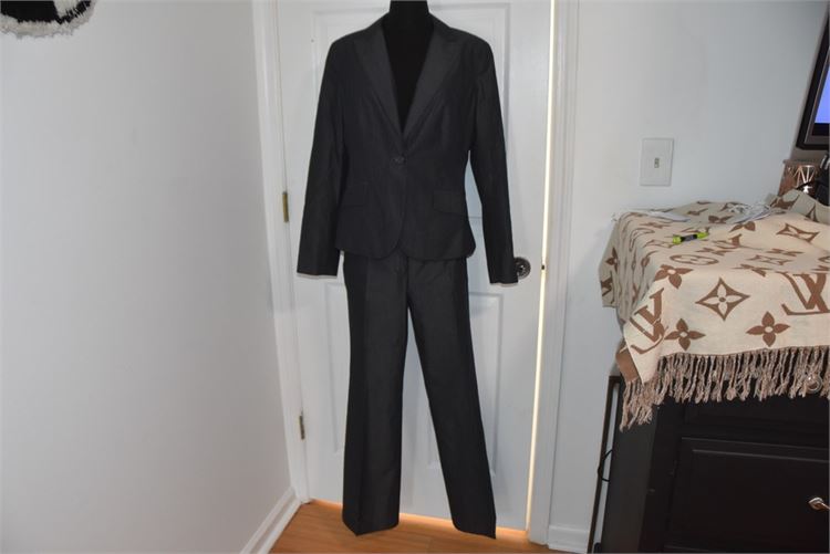 New York & Co - Size 10 Suit Grey