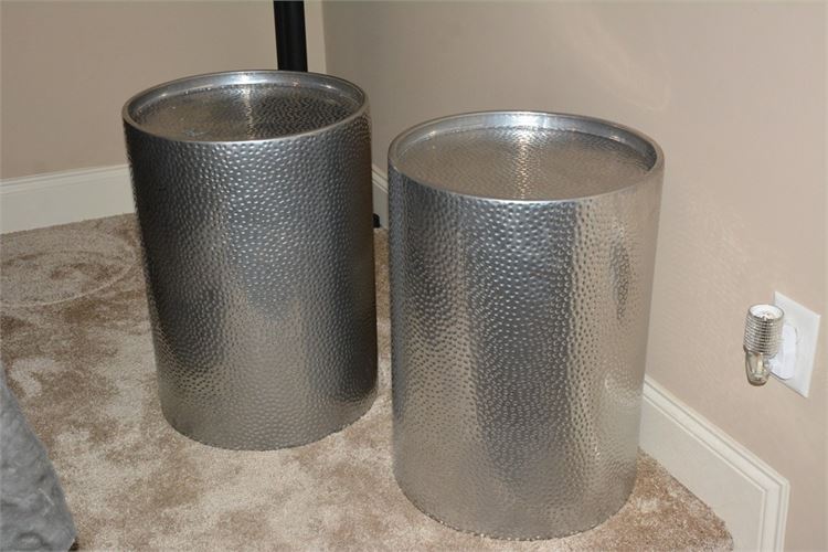 Pair Kaylee Modern Round Accent Table with Hammered Metal Finish