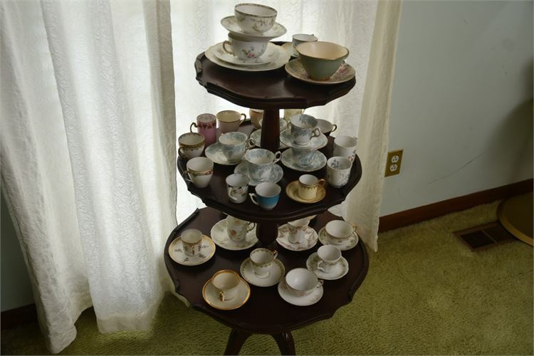 Group Misc Teacups and Saucers