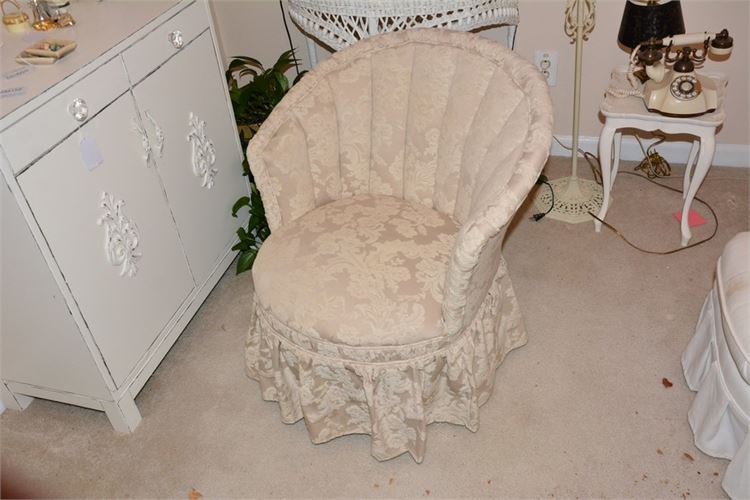 Scalloped Back Upholstered Vanity Chair