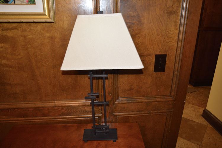 Contemporary Style Table Lamp