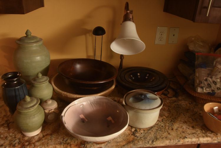 Pottery Group of Kitchenware Items